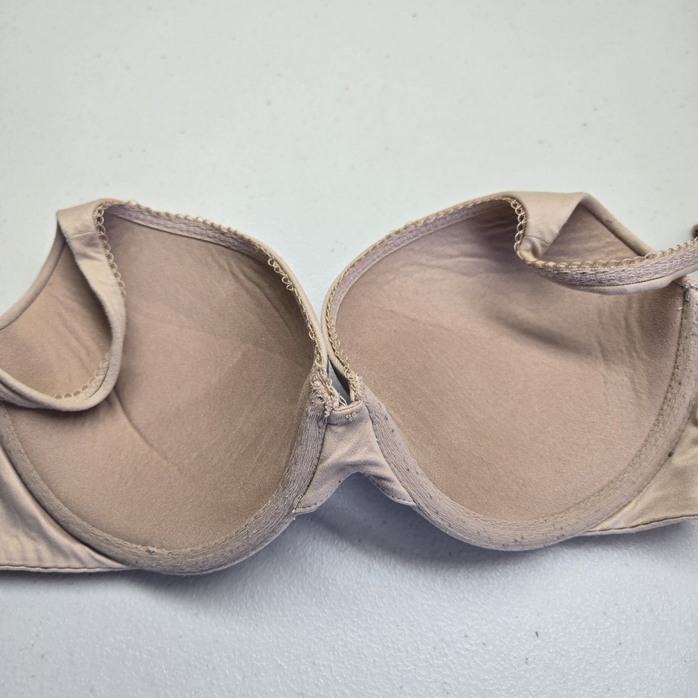 Victoria's Secret Beige Bra - Picture 6 of 10